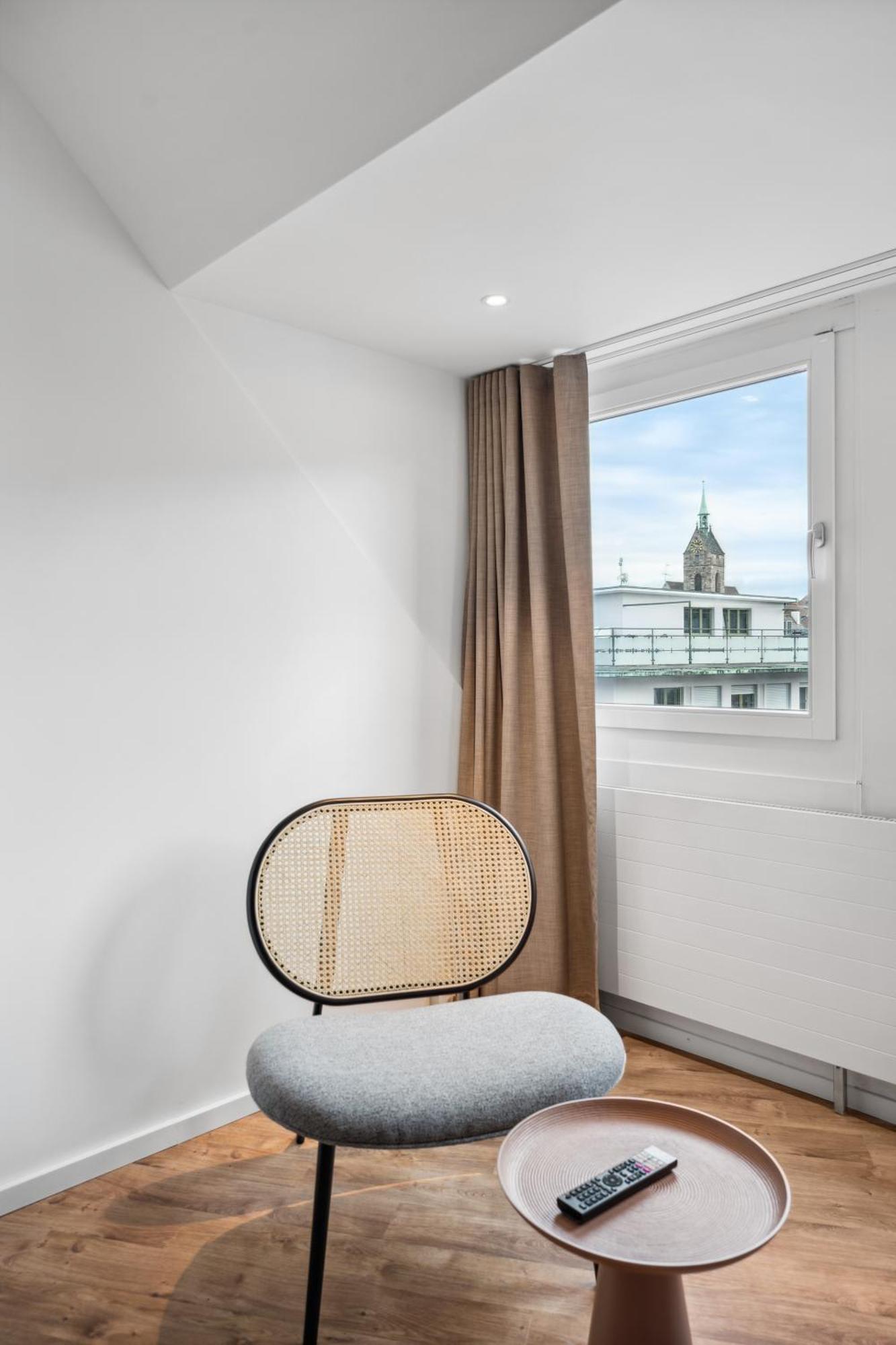 Limehome Basel Muenzgasse Zimmer foto